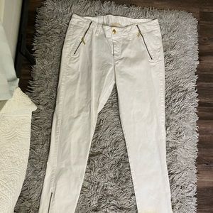 Michael Kors white pants size 10 with gold zippers